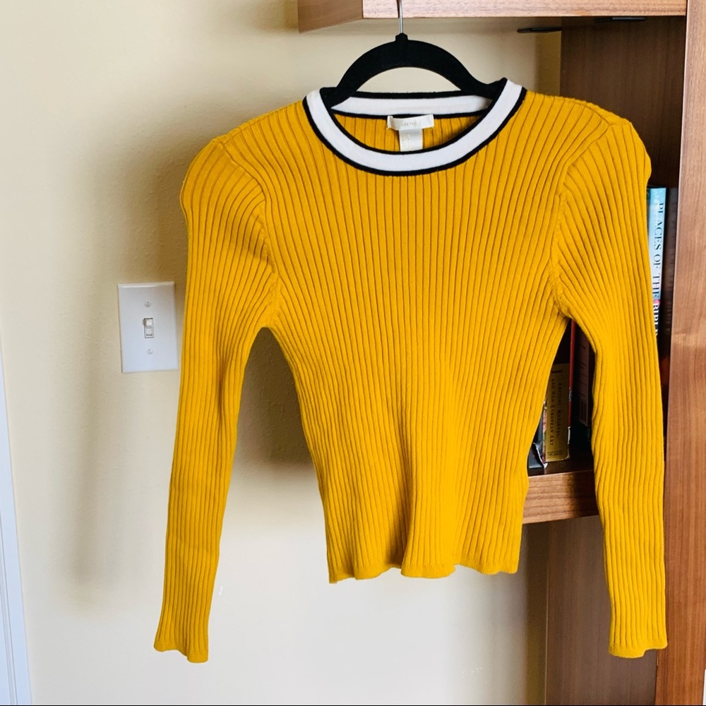 Forever21- Women Ribbed Sweater